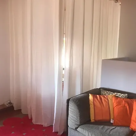 Ponte Porte De La Scala Guest house *